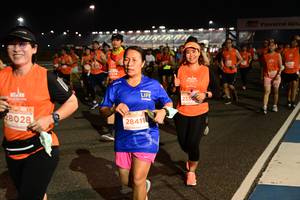 BIB: 2330, 28028, 28411
                            <button type="button" onclick="openModal(14076102)" class="btn btn-primary btn-sm float-right btn-popup" data-toggle="modal" data-target=".modal-high-quality">
                        <i class="fas fa-shopping-cart"></i> Add to Cart
                    </button>
                                            <button type="button" onclick="isThisMe(14076102, true)" class="btn btn-success btn-sm float-right btn-popup btn-isme hidden" data-toggle="tooltip" data-placement="bottom" title="นี่คือรูปของคุณใช่ไหม คลิกที่นี่เพื่อเอาเข้าอัลบั้ม">
                        <i class="fas fa-plus"></i> Add to album
                    </button>
                    <button type="button" onclick="isThisMe(14076102, false)" class="btn btn-warning btn-sm float-right btn-popup btn-isnotme hidden">
                        <i class="fas fa-ban"></i> Remove from album
                    </button>