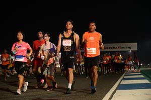 BIB: 28195, 2042
                            <button type="button" onclick="openModal(14069797)" class="btn btn-primary btn-sm float-right btn-popup" data-toggle="modal" data-target=".modal-high-quality">
                        <i class="fas fa-shopping-cart"></i> Add to Cart
                    </button>
                                            <button type="button" onclick="isThisMe(14069797, true)" class="btn btn-success btn-sm float-right btn-popup btn-isme hidden" data-toggle="tooltip" data-placement="bottom" title="นี่คือรูปของคุณใช่ไหม คลิกที่นี่เพื่อเอาเข้าอัลบั้ม">
                        <i class="fas fa-plus"></i> Add to album
                    </button>
                    <button type="button" onclick="isThisMe(14069797, false)" class="btn btn-warning btn-sm float-right btn-popup btn-isnotme hidden">
                        <i class="fas fa-ban"></i> Remove from album
                    </button>