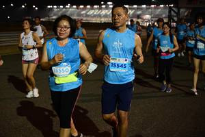 BIB: 525, 15545, 15550
                            <button type="button" onclick="openModal(14098566)" class="btn btn-primary btn-sm float-right btn-popup" data-toggle="modal" data-target=".modal-high-quality">
                        <i class="fas fa-shopping-cart"></i> Add to Cart
                    </button>
                                            <button type="button" onclick="isThisMe(14098566, true)" class="btn btn-success btn-sm float-right btn-popup btn-isme hidden" data-toggle="tooltip" data-placement="bottom" title="นี่คือรูปของคุณใช่ไหม คลิกที่นี่เพื่อเอาเข้าอัลบั้ม">
                        <i class="fas fa-plus"></i> Add to album
                    </button>
                    <button type="button" onclick="isThisMe(14098566, false)" class="btn btn-warning btn-sm float-right btn-popup btn-isnotme hidden">
                        <i class="fas fa-ban"></i> Remove from album
                    </button>