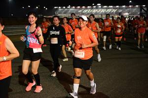 BIB: 28305, 28413
                            <button type="button" onclick="openModal(14077311)" class="btn btn-primary btn-sm float-right btn-popup" data-toggle="modal" data-target=".modal-high-quality">
                        <i class="fas fa-shopping-cart"></i> Add to Cart
                    </button>
                                            <button type="button" onclick="isThisMe(14077311, true)" class="btn btn-success btn-sm float-right btn-popup btn-isme hidden" data-toggle="tooltip" data-placement="bottom" title="นี่คือรูปของคุณใช่ไหม คลิกที่นี่เพื่อเอาเข้าอัลบั้ม">
                        <i class="fas fa-plus"></i> Add to album
                    </button>
                    <button type="button" onclick="isThisMe(14077311, false)" class="btn btn-warning btn-sm float-right btn-popup btn-isnotme hidden">
                        <i class="fas fa-ban"></i> Remove from album
                    </button>