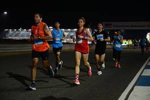 BIB: 042
                            <button type="button" onclick="openModal(14087068)" class="btn btn-primary btn-sm float-right btn-popup" data-toggle="modal" data-target=".modal-high-quality">
                        <i class="fas fa-shopping-cart"></i> Add to Cart
                    </button>
                                            <button type="button" onclick="isThisMe(14087068, true)" class="btn btn-success btn-sm float-right btn-popup btn-isme hidden" data-toggle="tooltip" data-placement="bottom" title="นี่คือรูปของคุณใช่ไหม คลิกที่นี่เพื่อเอาเข้าอัลบั้ม">
                        <i class="fas fa-plus"></i> Add to album
                    </button>
                    <button type="button" onclick="isThisMe(14087068, false)" class="btn btn-warning btn-sm float-right btn-popup btn-isnotme hidden">
                        <i class="fas fa-ban"></i> Remove from album
                    </button>
