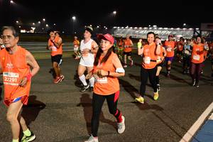 BIB: 22291
                            <button type="button" onclick="openModal(14073814)" class="btn btn-primary btn-sm float-right btn-popup" data-toggle="modal" data-target=".modal-high-quality">
                        <i class="fas fa-shopping-cart"></i> Add to Cart
                    </button>
                                            <button type="button" onclick="isThisMe(14073814, true)" class="btn btn-success btn-sm float-right btn-popup btn-isme hidden" data-toggle="tooltip" data-placement="bottom" title="นี่คือรูปของคุณใช่ไหม คลิกที่นี่เพื่อเอาเข้าอัลบั้ม">
                        <i class="fas fa-plus"></i> Add to album
                    </button>
                    <button type="button" onclick="isThisMe(14073814, false)" class="btn btn-warning btn-sm float-right btn-popup btn-isnotme hidden">
                        <i class="fas fa-ban"></i> Remove from album
                    </button>