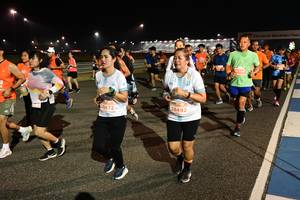 BIB: 28492, 28472
                            <button type="button" onclick="openModal(14072094)" class="btn btn-primary btn-sm float-right btn-popup" data-toggle="modal" data-target=".modal-high-quality">
                        <i class="fas fa-shopping-cart"></i> Add to Cart
                    </button>
                                            <button type="button" onclick="isThisMe(14072094, true)" class="btn btn-success btn-sm float-right btn-popup btn-isme hidden" data-toggle="tooltip" data-placement="bottom" title="นี่คือรูปของคุณใช่ไหม คลิกที่นี่เพื่อเอาเข้าอัลบั้ม">
                        <i class="fas fa-plus"></i> Add to album
                    </button>
                    <button type="button" onclick="isThisMe(14072094, false)" class="btn btn-warning btn-sm float-right btn-popup btn-isnotme hidden">
                        <i class="fas fa-ban"></i> Remove from album
                    </button>