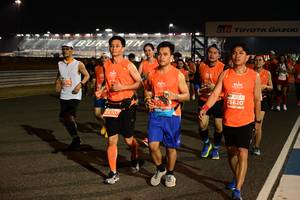 BIB: 17576, 25620, 25707
                            <button type="button" onclick="openModal(14071259)" class="btn btn-primary btn-sm float-right btn-popup" data-toggle="modal" data-target=".modal-high-quality">
                        <i class="fas fa-shopping-cart"></i> Add to Cart
                    </button>
                                            <button type="button" onclick="isThisMe(14071259, true)" class="btn btn-success btn-sm float-right btn-popup btn-isme hidden" data-toggle="tooltip" data-placement="bottom" title="นี่คือรูปของคุณใช่ไหม คลิกที่นี่เพื่อเอาเข้าอัลบั้ม">
                        <i class="fas fa-plus"></i> Add to album
                    </button>
                    <button type="button" onclick="isThisMe(14071259, false)" class="btn btn-warning btn-sm float-right btn-popup btn-isnotme hidden">
                        <i class="fas fa-ban"></i> Remove from album
                    </button>