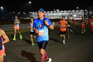 BIB: 945
                            <button type="button" onclick="openModal(14062588)" class="btn btn-primary btn-sm float-right btn-popup" data-toggle="modal" data-target=".modal-high-quality">
                        <i class="fas fa-shopping-cart"></i> Add to Cart
                    </button>
                                            <button type="button" onclick="isThisMe(14062588, true)" class="btn btn-success btn-sm float-right btn-popup btn-isme hidden" data-toggle="tooltip" data-placement="bottom" title="นี่คือรูปของคุณใช่ไหม คลิกที่นี่เพื่อเอาเข้าอัลบั้ม">
                        <i class="fas fa-plus"></i> Add to album
                    </button>
                    <button type="button" onclick="isThisMe(14062588, false)" class="btn btn-warning btn-sm float-right btn-popup btn-isnotme hidden">
                        <i class="fas fa-ban"></i> Remove from album
                    </button>