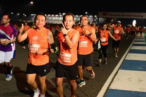 BIB: 29845, 2602, 22236
                            <button type="button" onclick="openModal(14078106)" class="btn btn-primary btn-sm float-right btn-popup" data-toggle="modal" data-target=".modal-high-quality">
                        <i class="fas fa-shopping-cart"></i> Add to Cart
                    </button>
                                            <button type="button" onclick="isThisMe(14078106, true)" class="btn btn-success btn-sm float-right btn-popup btn-isme hidden" data-toggle="tooltip" data-placement="bottom" title="นี่คือรูปของคุณใช่ไหม คลิกที่นี่เพื่อเอาเข้าอัลบั้ม">
                        <i class="fas fa-plus"></i> Add to album
                    </button>
                    <button type="button" onclick="isThisMe(14078106, false)" class="btn btn-warning btn-sm float-right btn-popup btn-isnotme hidden">
                        <i class="fas fa-ban"></i> Remove from album
                    </button>