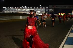 BIB: 26919
                            <button type="button" onclick="openModal(14082328)" class="btn btn-primary btn-sm float-right btn-popup" data-toggle="modal" data-target=".modal-high-quality">
                        <i class="fas fa-shopping-cart"></i> Add to Cart
                    </button>
                                            <button type="button" onclick="isThisMe(14082328, true)" class="btn btn-success btn-sm float-right btn-popup btn-isme hidden" data-toggle="tooltip" data-placement="bottom" title="นี่คือรูปของคุณใช่ไหม คลิกที่นี่เพื่อเอาเข้าอัลบั้ม">
                        <i class="fas fa-plus"></i> Add to album
                    </button>
                    <button type="button" onclick="isThisMe(14082328, false)" class="btn btn-warning btn-sm float-right btn-popup btn-isnotme hidden">
                        <i class="fas fa-ban"></i> Remove from album
                    </button>