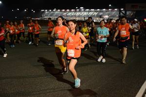 BIB: 76217, 4062
                            <button type="button" onclick="openModal(14078154)" class="btn btn-primary btn-sm float-right btn-popup" data-toggle="modal" data-target=".modal-high-quality">
                        <i class="fas fa-shopping-cart"></i> Add to Cart
                    </button>
                                            <button type="button" onclick="isThisMe(14078154, true)" class="btn btn-success btn-sm float-right btn-popup btn-isme hidden" data-toggle="tooltip" data-placement="bottom" title="นี่คือรูปของคุณใช่ไหม คลิกที่นี่เพื่อเอาเข้าอัลบั้ม">
                        <i class="fas fa-plus"></i> Add to album
                    </button>
                    <button type="button" onclick="isThisMe(14078154, false)" class="btn btn-warning btn-sm float-right btn-popup btn-isnotme hidden">
                        <i class="fas fa-ban"></i> Remove from album
                    </button>