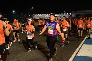 BIB: 123019, 25329, 123494
                            <button type="button" onclick="openModal(14076681)" class="btn btn-primary btn-sm float-right btn-popup" data-toggle="modal" data-target=".modal-high-quality">
                        <i class="fas fa-shopping-cart"></i> Add to Cart
                    </button>
                                            <button type="button" onclick="isThisMe(14076681, true)" class="btn btn-success btn-sm float-right btn-popup btn-isme hidden" data-toggle="tooltip" data-placement="bottom" title="นี่คือรูปของคุณใช่ไหม คลิกที่นี่เพื่อเอาเข้าอัลบั้ม">
                        <i class="fas fa-plus"></i> Add to album
                    </button>
                    <button type="button" onclick="isThisMe(14076681, false)" class="btn btn-warning btn-sm float-right btn-popup btn-isnotme hidden">
                        <i class="fas fa-ban"></i> Remove from album
                    </button>