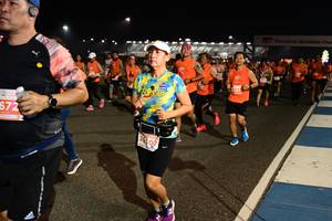 BIB: 672, 24307
                            <button type="button" onclick="openModal(14077516)" class="btn btn-primary btn-sm float-right btn-popup" data-toggle="modal" data-target=".modal-high-quality">
                        <i class="fas fa-shopping-cart"></i> Add to Cart
                    </button>
                                            <button type="button" onclick="isThisMe(14077516, true)" class="btn btn-success btn-sm float-right btn-popup btn-isme hidden" data-toggle="tooltip" data-placement="bottom" title="นี่คือรูปของคุณใช่ไหม คลิกที่นี่เพื่อเอาเข้าอัลบั้ม">
                        <i class="fas fa-plus"></i> Add to album
                    </button>
                    <button type="button" onclick="isThisMe(14077516, false)" class="btn btn-warning btn-sm float-right btn-popup btn-isnotme hidden">
                        <i class="fas fa-ban"></i> Remove from album
                    </button>