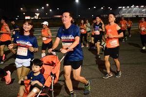 BIB: 26026, 205, 22779
                            <button type="button" onclick="openModal(14075155)" class="btn btn-primary btn-sm float-right btn-popup" data-toggle="modal" data-target=".modal-high-quality">
                        <i class="fas fa-shopping-cart"></i> Add to Cart
                    </button>
                                            <button type="button" onclick="isThisMe(14075155, true)" class="btn btn-success btn-sm float-right btn-popup btn-isme hidden" data-toggle="tooltip" data-placement="bottom" title="นี่คือรูปของคุณใช่ไหม คลิกที่นี่เพื่อเอาเข้าอัลบั้ม">
                        <i class="fas fa-plus"></i> Add to album
                    </button>
                    <button type="button" onclick="isThisMe(14075155, false)" class="btn btn-warning btn-sm float-right btn-popup btn-isnotme hidden">
                        <i class="fas fa-ban"></i> Remove from album
                    </button>