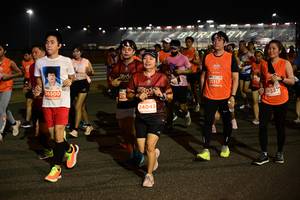 BIB: 21317, 26500, 28397, 24043
                            <button type="button" onclick="openModal(14077315)" class="btn btn-primary btn-sm float-right btn-popup" data-toggle="modal" data-target=".modal-high-quality">
                        <i class="fas fa-shopping-cart"></i> Add to Cart
                    </button>
                                            <button type="button" onclick="isThisMe(14077315, true)" class="btn btn-success btn-sm float-right btn-popup btn-isme hidden" data-toggle="tooltip" data-placement="bottom" title="นี่คือรูปของคุณใช่ไหม คลิกที่นี่เพื่อเอาเข้าอัลบั้ม">
                        <i class="fas fa-plus"></i> Add to album
                    </button>
                    <button type="button" onclick="isThisMe(14077315, false)" class="btn btn-warning btn-sm float-right btn-popup btn-isnotme hidden">
                        <i class="fas fa-ban"></i> Remove from album
                    </button>