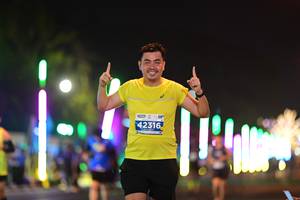 BIB: 42316
                            <button type="button" onclick="openModal(13895702)" class="btn btn-primary btn-sm float-right btn-popup" data-toggle="modal" data-target=".modal-high-quality">
                        <i class="fas fa-shopping-cart"></i> Add to Cart
                    </button>
                                            <button type="button" onclick="isThisMe(13895702, true)" class="btn btn-success btn-sm float-right btn-popup btn-isme hidden" data-toggle="tooltip" data-placement="bottom" title="นี่คือรูปของคุณใช่ไหม คลิกที่นี่เพื่อเอาเข้าอัลบั้ม">
                        <i class="fas fa-plus"></i> Add to album
                    </button>
                    <button type="button" onclick="isThisMe(13895702, false)" class="btn btn-warning btn-sm float-right btn-popup btn-isnotme hidden">
                        <i class="fas fa-ban"></i> Remove from album
                    </button>