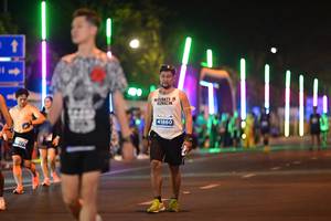 BIB: 41860
                            <button type="button" onclick="openModal(13893551)" class="btn btn-primary btn-sm float-right btn-popup" data-toggle="modal" data-target=".modal-high-quality">
                        <i class="fas fa-shopping-cart"></i> Add to Cart
                    </button>
                                            <button type="button" onclick="isThisMe(13893551, true)" class="btn btn-success btn-sm float-right btn-popup btn-isme hidden" data-toggle="tooltip" data-placement="bottom" title="นี่คือรูปของคุณใช่ไหม คลิกที่นี่เพื่อเอาเข้าอัลบั้ม">
                        <i class="fas fa-plus"></i> Add to album
                    </button>
                    <button type="button" onclick="isThisMe(13893551, false)" class="btn btn-warning btn-sm float-right btn-popup btn-isnotme hidden">
                        <i class="fas fa-ban"></i> Remove from album
                    </button>