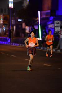 BIB: 2892
                            <button type="button" onclick="openModal(14011073)" class="btn btn-primary btn-sm float-right btn-popup" data-toggle="modal" data-target=".modal-high-quality">
                        <i class="fas fa-shopping-cart"></i> Add to Cart
                    </button>
                                            <button type="button" onclick="isThisMe(14011073, true)" class="btn btn-success btn-sm float-right btn-popup btn-isme hidden" data-toggle="tooltip" data-placement="bottom" title="นี่คือรูปของคุณใช่ไหม คลิกที่นี่เพื่อเอาเข้าอัลบั้ม">
                        <i class="fas fa-plus"></i> Add to album
                    </button>
                    <button type="button" onclick="isThisMe(14011073, false)" class="btn btn-warning btn-sm float-right btn-popup btn-isnotme hidden">
                        <i class="fas fa-ban"></i> Remove from album
                    </button>