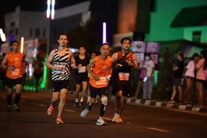 BIB: 21223, 448
                            <button type="button" onclick="openModal(14021934)" class="btn btn-primary btn-sm float-right btn-popup" data-toggle="modal" data-target=".modal-high-quality">
                        <i class="fas fa-shopping-cart"></i> Add to Cart
                    </button>
                                            <button type="button" onclick="isThisMe(14021934, true)" class="btn btn-success btn-sm float-right btn-popup btn-isme hidden" data-toggle="tooltip" data-placement="bottom" title="นี่คือรูปของคุณใช่ไหม คลิกที่นี่เพื่อเอาเข้าอัลบั้ม">
                        <i class="fas fa-plus"></i> Add to album
                    </button>
                    <button type="button" onclick="isThisMe(14021934, false)" class="btn btn-warning btn-sm float-right btn-popup btn-isnotme hidden">
                        <i class="fas fa-ban"></i> Remove from album
                    </button>