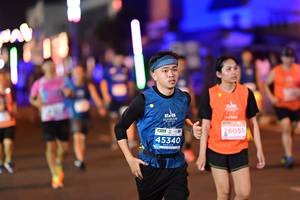 BIB: 28051, 45340
                            <button type="button" onclick="openModal(13875531)" class="btn btn-primary btn-sm float-right btn-popup" data-toggle="modal" data-target=".modal-high-quality">
                        <i class="fas fa-shopping-cart"></i> Add to Cart
                    </button>
                                            <button type="button" onclick="isThisMe(13875531, true)" class="btn btn-success btn-sm float-right btn-popup btn-isme hidden" data-toggle="tooltip" data-placement="bottom" title="นี่คือรูปของคุณใช่ไหม คลิกที่นี่เพื่อเอาเข้าอัลบั้ม">
                        <i class="fas fa-plus"></i> Add to album
                    </button>
                    <button type="button" onclick="isThisMe(13875531, false)" class="btn btn-warning btn-sm float-right btn-popup btn-isnotme hidden">
                        <i class="fas fa-ban"></i> Remove from album
                    </button>
