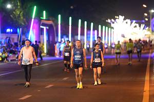 BIB: 45501, 4026, 47640
                            <button type="button" onclick="openModal(13905879)" class="btn btn-primary btn-sm float-right btn-popup" data-toggle="modal" data-target=".modal-high-quality">
                        <i class="fas fa-shopping-cart"></i> Add to Cart
                    </button>
                                            <button type="button" onclick="isThisMe(13905879, true)" class="btn btn-success btn-sm float-right btn-popup btn-isme hidden" data-toggle="tooltip" data-placement="bottom" title="นี่คือรูปของคุณใช่ไหม คลิกที่นี่เพื่อเอาเข้าอัลบั้ม">
                        <i class="fas fa-plus"></i> Add to album
                    </button>
                    <button type="button" onclick="isThisMe(13905879, false)" class="btn btn-warning btn-sm float-right btn-popup btn-isnotme hidden">
                        <i class="fas fa-ban"></i> Remove from album
                    </button>