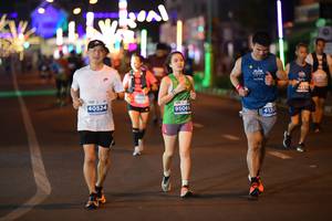 BIB: 40524, 95065, 413
                            <button type="button" onclick="openModal(14280875)" class="btn btn-primary btn-sm float-right btn-popup" data-toggle="modal" data-target=".modal-high-quality">
                        <i class="fas fa-shopping-cart"></i> Add to Cart
                    </button>
                                            <button type="button" onclick="isThisMe(14280875, true)" class="btn btn-success btn-sm float-right btn-popup btn-isme hidden" data-toggle="tooltip" data-placement="bottom" title="นี่คือรูปของคุณใช่ไหม คลิกที่นี่เพื่อเอาเข้าอัลบั้ม">
                        <i class="fas fa-plus"></i> Add to album
                    </button>
                    <button type="button" onclick="isThisMe(14280875, false)" class="btn btn-warning btn-sm float-right btn-popup btn-isnotme hidden">
                        <i class="fas fa-ban"></i> Remove from album
                    </button>
