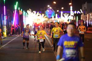 BIB: 45259, 43358
                            <button type="button" onclick="openModal(13912860)" class="btn btn-primary btn-sm float-right btn-popup" data-toggle="modal" data-target=".modal-high-quality">
                        <i class="fas fa-shopping-cart"></i> Add to Cart
                    </button>
                                            <button type="button" onclick="isThisMe(13912860, true)" class="btn btn-success btn-sm float-right btn-popup btn-isme hidden" data-toggle="tooltip" data-placement="bottom" title="นี่คือรูปของคุณใช่ไหม คลิกที่นี่เพื่อเอาเข้าอัลบั้ม">
                        <i class="fas fa-plus"></i> Add to album
                    </button>
                    <button type="button" onclick="isThisMe(13912860, false)" class="btn btn-warning btn-sm float-right btn-popup btn-isnotme hidden">
                        <i class="fas fa-ban"></i> Remove from album
                    </button>