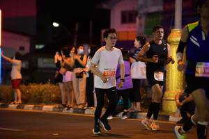 BIB: 4516, 21813
                            <button type="button" onclick="openModal(14030851)" class="btn btn-primary btn-sm float-right btn-popup" data-toggle="modal" data-target=".modal-high-quality">
                        <i class="fas fa-shopping-cart"></i> Add to Cart
                    </button>
                                            <button type="button" onclick="isThisMe(14030851, true)" class="btn btn-success btn-sm float-right btn-popup btn-isme hidden" data-toggle="tooltip" data-placement="bottom" title="นี่คือรูปของคุณใช่ไหม คลิกที่นี่เพื่อเอาเข้าอัลบั้ม">
                        <i class="fas fa-plus"></i> Add to album
                    </button>
                    <button type="button" onclick="isThisMe(14030851, false)" class="btn btn-warning btn-sm float-right btn-popup btn-isnotme hidden">
                        <i class="fas fa-ban"></i> Remove from album
                    </button>