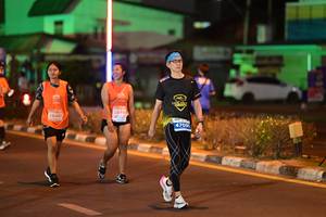 BIB: 204, 20485, 4709
                            <button type="button" onclick="openModal(13885444)" class="btn btn-primary btn-sm float-right btn-popup" data-toggle="modal" data-target=".modal-high-quality">
                        <i class="fas fa-shopping-cart"></i> Add to Cart
                    </button>
                                            <button type="button" onclick="isThisMe(13885444, true)" class="btn btn-success btn-sm float-right btn-popup btn-isme hidden" data-toggle="tooltip" data-placement="bottom" title="นี่คือรูปของคุณใช่ไหม คลิกที่นี่เพื่อเอาเข้าอัลบั้ม">
                        <i class="fas fa-plus"></i> Add to album
                    </button>
                    <button type="button" onclick="isThisMe(13885444, false)" class="btn btn-warning btn-sm float-right btn-popup btn-isnotme hidden">
                        <i class="fas fa-ban"></i> Remove from album
                    </button>