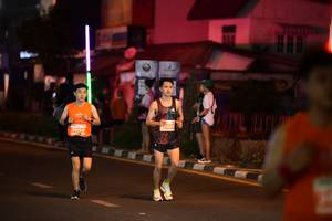 BIB: 20829, 35199
                            <button type="button" onclick="openModal(14037524)" class="btn btn-primary btn-sm float-right btn-popup" data-toggle="modal" data-target=".modal-high-quality">
                        <i class="fas fa-shopping-cart"></i> Add to Cart
                    </button>
                                            <button type="button" onclick="isThisMe(14037524, true)" class="btn btn-success btn-sm float-right btn-popup btn-isme hidden" data-toggle="tooltip" data-placement="bottom" title="นี่คือรูปของคุณใช่ไหม คลิกที่นี่เพื่อเอาเข้าอัลบั้ม">
                        <i class="fas fa-plus"></i> Add to album
                    </button>
                    <button type="button" onclick="isThisMe(14037524, false)" class="btn btn-warning btn-sm float-right btn-popup btn-isnotme hidden">
                        <i class="fas fa-ban"></i> Remove from album
                    </button>