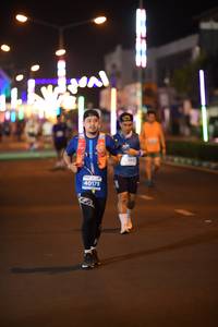 BIB: 40175
                            <button type="button" onclick="openModal(14346202)" class="btn btn-primary btn-sm float-right btn-popup" data-toggle="modal" data-target=".modal-high-quality">
                        <i class="fas fa-shopping-cart"></i> Add to Cart
                    </button>
                                            <button type="button" onclick="isThisMe(14346202, true)" class="btn btn-success btn-sm float-right btn-popup btn-isme hidden" data-toggle="tooltip" data-placement="bottom" title="นี่คือรูปของคุณใช่ไหม คลิกที่นี่เพื่อเอาเข้าอัลบั้ม">
                        <i class="fas fa-plus"></i> Add to album
                    </button>
                    <button type="button" onclick="isThisMe(14346202, false)" class="btn btn-warning btn-sm float-right btn-popup btn-isnotme hidden">
                        <i class="fas fa-ban"></i> Remove from album
                    </button>
