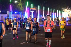 BIB: 427, 47761, 40006
                            <button type="button" onclick="openModal(13905156)" class="btn btn-primary btn-sm float-right btn-popup" data-toggle="modal" data-target=".modal-high-quality">
                        <i class="fas fa-shopping-cart"></i> Add to Cart
                    </button>
                                            <button type="button" onclick="isThisMe(13905156, true)" class="btn btn-success btn-sm float-right btn-popup btn-isme hidden" data-toggle="tooltip" data-placement="bottom" title="นี่คือรูปของคุณใช่ไหม คลิกที่นี่เพื่อเอาเข้าอัลบั้ม">
                        <i class="fas fa-plus"></i> Add to album
                    </button>
                    <button type="button" onclick="isThisMe(13905156, false)" class="btn btn-warning btn-sm float-right btn-popup btn-isnotme hidden">
                        <i class="fas fa-ban"></i> Remove from album
                    </button>