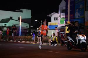 BIB: 76223
                            <button type="button" onclick="openModal(13953755)" class="btn btn-primary btn-sm float-right btn-popup" data-toggle="modal" data-target=".modal-high-quality">
                        <i class="fas fa-shopping-cart"></i> Add to Cart
                    </button>
                                            <button type="button" onclick="isThisMe(13953755, true)" class="btn btn-success btn-sm float-right btn-popup btn-isme hidden" data-toggle="tooltip" data-placement="bottom" title="นี่คือรูปของคุณใช่ไหม คลิกที่นี่เพื่อเอาเข้าอัลบั้ม">
                        <i class="fas fa-plus"></i> Add to album
                    </button>
                    <button type="button" onclick="isThisMe(13953755, false)" class="btn btn-warning btn-sm float-right btn-popup btn-isnotme hidden">
                        <i class="fas fa-ban"></i> Remove from album
                    </button>