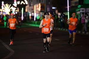 BIB: 22250, 26290
                            <button type="button" onclick="openModal(14005307)" class="btn btn-primary btn-sm float-right btn-popup" data-toggle="modal" data-target=".modal-high-quality">
                        <i class="fas fa-shopping-cart"></i> Add to Cart
                    </button>
                                            <button type="button" onclick="isThisMe(14005307, true)" class="btn btn-success btn-sm float-right btn-popup btn-isme hidden" data-toggle="tooltip" data-placement="bottom" title="นี่คือรูปของคุณใช่ไหม คลิกที่นี่เพื่อเอาเข้าอัลบั้ม">
                        <i class="fas fa-plus"></i> Add to album
                    </button>
                    <button type="button" onclick="isThisMe(14005307, false)" class="btn btn-warning btn-sm float-right btn-popup btn-isnotme hidden">
                        <i class="fas fa-ban"></i> Remove from album
                    </button>