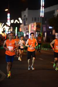 BIB: 219, 22388
                            <button type="button" onclick="openModal(14013927)" class="btn btn-primary btn-sm float-right btn-popup" data-toggle="modal" data-target=".modal-high-quality">
                        <i class="fas fa-shopping-cart"></i> Add to Cart
                    </button>
                                            <button type="button" onclick="isThisMe(14013927, true)" class="btn btn-success btn-sm float-right btn-popup btn-isme hidden" data-toggle="tooltip" data-placement="bottom" title="นี่คือรูปของคุณใช่ไหม คลิกที่นี่เพื่อเอาเข้าอัลบั้ม">
                        <i class="fas fa-plus"></i> Add to album
                    </button>
                    <button type="button" onclick="isThisMe(14013927, false)" class="btn btn-warning btn-sm float-right btn-popup btn-isnotme hidden">
                        <i class="fas fa-ban"></i> Remove from album
                    </button>