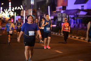 BIB: 45865, 45041, 40135
                            <button type="button" onclick="openModal(14341047)" class="btn btn-primary btn-sm float-right btn-popup" data-toggle="modal" data-target=".modal-high-quality">
                        <i class="fas fa-shopping-cart"></i> Add to Cart
                    </button>
                                            <button type="button" onclick="isThisMe(14341047, true)" class="btn btn-success btn-sm float-right btn-popup btn-isme hidden" data-toggle="tooltip" data-placement="bottom" title="นี่คือรูปของคุณใช่ไหม คลิกที่นี่เพื่อเอาเข้าอัลบั้ม">
                        <i class="fas fa-plus"></i> Add to album
                    </button>
                    <button type="button" onclick="isThisMe(14341047, false)" class="btn btn-warning btn-sm float-right btn-popup btn-isnotme hidden">
                        <i class="fas fa-ban"></i> Remove from album
                    </button>