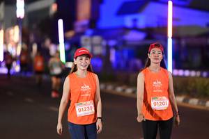 BIB: 91239, 91201
                            <button type="button" onclick="openModal(13887355)" class="btn btn-primary btn-sm float-right btn-popup" data-toggle="modal" data-target=".modal-high-quality">
                        <i class="fas fa-shopping-cart"></i> Add to Cart
                    </button>
                                            <button type="button" onclick="isThisMe(13887355, true)" class="btn btn-success btn-sm float-right btn-popup btn-isme hidden" data-toggle="tooltip" data-placement="bottom" title="นี่คือรูปของคุณใช่ไหม คลิกที่นี่เพื่อเอาเข้าอัลบั้ม">
                        <i class="fas fa-plus"></i> Add to album
                    </button>
                    <button type="button" onclick="isThisMe(13887355, false)" class="btn btn-warning btn-sm float-right btn-popup btn-isnotme hidden">
                        <i class="fas fa-ban"></i> Remove from album
                    </button>