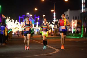 BIB: 2163, 26710, 29079
                            <button type="button" onclick="openModal(13981388)" class="btn btn-primary btn-sm float-right btn-popup" data-toggle="modal" data-target=".modal-high-quality">
                        <i class="fas fa-shopping-cart"></i> Add to Cart
                    </button>
                                            <button type="button" onclick="isThisMe(13981388, true)" class="btn btn-success btn-sm float-right btn-popup btn-isme hidden" data-toggle="tooltip" data-placement="bottom" title="นี่คือรูปของคุณใช่ไหม คลิกที่นี่เพื่อเอาเข้าอัลบั้ม">
                        <i class="fas fa-plus"></i> Add to album
                    </button>
                    <button type="button" onclick="isThisMe(13981388, false)" class="btn btn-warning btn-sm float-right btn-popup btn-isnotme hidden">
                        <i class="fas fa-ban"></i> Remove from album
                    </button>