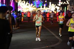 BIB: 41028, 20822
                            <button type="button" onclick="openModal(14011482)" class="btn btn-primary btn-sm float-right btn-popup" data-toggle="modal" data-target=".modal-high-quality">
                        <i class="fas fa-shopping-cart"></i> Add to Cart
                    </button>
                                            <button type="button" onclick="isThisMe(14011482, true)" class="btn btn-success btn-sm float-right btn-popup btn-isme hidden" data-toggle="tooltip" data-placement="bottom" title="นี่คือรูปของคุณใช่ไหม คลิกที่นี่เพื่อเอาเข้าอัลบั้ม">
                        <i class="fas fa-plus"></i> Add to album
                    </button>
                    <button type="button" onclick="isThisMe(14011482, false)" class="btn btn-warning btn-sm float-right btn-popup btn-isnotme hidden">
                        <i class="fas fa-ban"></i> Remove from album
                    </button>