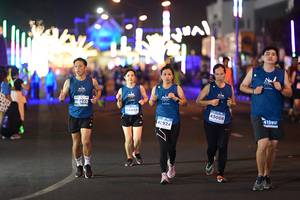 BIB: 402, 43008, 84406, 41580, 42924
                            <button type="button" onclick="openModal(13886056)" class="btn btn-primary btn-sm float-right btn-popup" data-toggle="modal" data-target=".modal-high-quality">
                        <i class="fas fa-shopping-cart"></i> Add to Cart
                    </button>
                                            <button type="button" onclick="isThisMe(13886056, true)" class="btn btn-success btn-sm float-right btn-popup btn-isme hidden" data-toggle="tooltip" data-placement="bottom" title="นี่คือรูปของคุณใช่ไหม คลิกที่นี่เพื่อเอาเข้าอัลบั้ม">
                        <i class="fas fa-plus"></i> Add to album
                    </button>
                    <button type="button" onclick="isThisMe(13886056, false)" class="btn btn-warning btn-sm float-right btn-popup btn-isnotme hidden">
                        <i class="fas fa-ban"></i> Remove from album
                    </button>