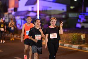BIB: 26282, 28788, 
                            <button type="button" onclick="openModal(13885335)" class="btn btn-primary btn-sm float-right btn-popup" data-toggle="modal" data-target=".modal-high-quality">
                        <i class="fas fa-shopping-cart"></i> Add to Cart
                    </button>
                                            <button type="button" onclick="isThisMe(13885335, true)" class="btn btn-success btn-sm float-right btn-popup btn-isme hidden" data-toggle="tooltip" data-placement="bottom" title="นี่คือรูปของคุณใช่ไหม คลิกที่นี่เพื่อเอาเข้าอัลบั้ม">
                        <i class="fas fa-plus"></i> Add to album
                    </button>
                    <button type="button" onclick="isThisMe(13885335, false)" class="btn btn-warning btn-sm float-right btn-popup btn-isnotme hidden">
                        <i class="fas fa-ban"></i> Remove from album
                    </button>