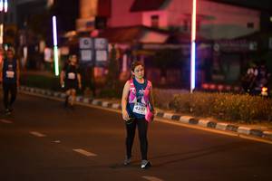 BIB: 42717
                            <button type="button" onclick="openModal(14337929)" class="btn btn-primary btn-sm float-right btn-popup" data-toggle="modal" data-target=".modal-high-quality">
                        <i class="fas fa-shopping-cart"></i> Add to Cart
                    </button>
                                            <button type="button" onclick="isThisMe(14337929, true)" class="btn btn-success btn-sm float-right btn-popup btn-isme hidden" data-toggle="tooltip" data-placement="bottom" title="นี่คือรูปของคุณใช่ไหม คลิกที่นี่เพื่อเอาเข้าอัลบั้ม">
                        <i class="fas fa-plus"></i> Add to album
                    </button>
                    <button type="button" onclick="isThisMe(14337929, false)" class="btn btn-warning btn-sm float-right btn-popup btn-isnotme hidden">
                        <i class="fas fa-ban"></i> Remove from album
                    </button>
