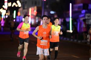 BIB: 25603
                            <button type="button" onclick="openModal(14039562)" class="btn btn-primary btn-sm float-right btn-popup" data-toggle="modal" data-target=".modal-high-quality">
                        <i class="fas fa-shopping-cart"></i> Add to Cart
                    </button>
                                            <button type="button" onclick="isThisMe(14039562, true)" class="btn btn-success btn-sm float-right btn-popup btn-isme hidden" data-toggle="tooltip" data-placement="bottom" title="นี่คือรูปของคุณใช่ไหม คลิกที่นี่เพื่อเอาเข้าอัลบั้ม">
                        <i class="fas fa-plus"></i> Add to album
                    </button>
                    <button type="button" onclick="isThisMe(14039562, false)" class="btn btn-warning btn-sm float-right btn-popup btn-isnotme hidden">
                        <i class="fas fa-ban"></i> Remove from album
                    </button>
