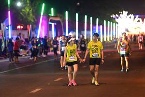 BIB: 416313, 48052
                            <button type="button" onclick="openModal(13906170)" class="btn btn-primary btn-sm float-right btn-popup" data-toggle="modal" data-target=".modal-high-quality">
                        <i class="fas fa-shopping-cart"></i> Add to Cart
                    </button>
                                            <button type="button" onclick="isThisMe(13906170, true)" class="btn btn-success btn-sm float-right btn-popup btn-isme hidden" data-toggle="tooltip" data-placement="bottom" title="นี่คือรูปของคุณใช่ไหม คลิกที่นี่เพื่อเอาเข้าอัลบั้ม">
                        <i class="fas fa-plus"></i> Add to album
                    </button>
                    <button type="button" onclick="isThisMe(13906170, false)" class="btn btn-warning btn-sm float-right btn-popup btn-isnotme hidden">
                        <i class="fas fa-ban"></i> Remove from album
                    </button>