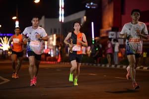 BIB: 25113, 27835, 28115
                            <button type="button" onclick="openModal(13960553)" class="btn btn-primary btn-sm float-right btn-popup" data-toggle="modal" data-target=".modal-high-quality">
                        <i class="fas fa-shopping-cart"></i> Add to Cart
                    </button>
                                            <button type="button" onclick="isThisMe(13960553, true)" class="btn btn-success btn-sm float-right btn-popup btn-isme hidden" data-toggle="tooltip" data-placement="bottom" title="นี่คือรูปของคุณใช่ไหม คลิกที่นี่เพื่อเอาเข้าอัลบั้ม">
                        <i class="fas fa-plus"></i> Add to album
                    </button>
                    <button type="button" onclick="isThisMe(13960553, false)" class="btn btn-warning btn-sm float-right btn-popup btn-isnotme hidden">
                        <i class="fas fa-ban"></i> Remove from album
                    </button>