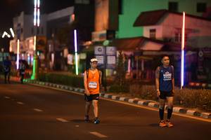 BIB: 47085, 47586
                            <button type="button" onclick="openModal(14338260)" class="btn btn-primary btn-sm float-right btn-popup" data-toggle="modal" data-target=".modal-high-quality">
                        <i class="fas fa-shopping-cart"></i> Add to Cart
                    </button>
                                            <button type="button" onclick="isThisMe(14338260, true)" class="btn btn-success btn-sm float-right btn-popup btn-isme hidden" data-toggle="tooltip" data-placement="bottom" title="นี่คือรูปของคุณใช่ไหม คลิกที่นี่เพื่อเอาเข้าอัลบั้ม">
                        <i class="fas fa-plus"></i> Add to album
                    </button>
                    <button type="button" onclick="isThisMe(14338260, false)" class="btn btn-warning btn-sm float-right btn-popup btn-isnotme hidden">
                        <i class="fas fa-ban"></i> Remove from album
                    </button>