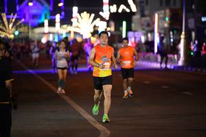 BIB: 942
                            <button type="button" onclick="openModal(14043187)" class="btn btn-primary btn-sm float-right btn-popup" data-toggle="modal" data-target=".modal-high-quality">
                        <i class="fas fa-shopping-cart"></i> Add to Cart
                    </button>
                                            <button type="button" onclick="isThisMe(14043187, true)" class="btn btn-success btn-sm float-right btn-popup btn-isme hidden" data-toggle="tooltip" data-placement="bottom" title="นี่คือรูปของคุณใช่ไหม คลิกที่นี่เพื่อเอาเข้าอัลบั้ม">
                        <i class="fas fa-plus"></i> Add to album
                    </button>
                    <button type="button" onclick="isThisMe(14043187, false)" class="btn btn-warning btn-sm float-right btn-popup btn-isnotme hidden">
                        <i class="fas fa-ban"></i> Remove from album
                    </button>