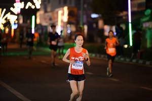 BIB: 43310
                            <button type="button" onclick="openModal(14012878)" class="btn btn-primary btn-sm float-right btn-popup" data-toggle="modal" data-target=".modal-high-quality">
                        <i class="fas fa-shopping-cart"></i> Add to Cart
                    </button>
                                            <button type="button" onclick="isThisMe(14012878, true)" class="btn btn-success btn-sm float-right btn-popup btn-isme hidden" data-toggle="tooltip" data-placement="bottom" title="นี่คือรูปของคุณใช่ไหม คลิกที่นี่เพื่อเอาเข้าอัลบั้ม">
                        <i class="fas fa-plus"></i> Add to album
                    </button>
                    <button type="button" onclick="isThisMe(14012878, false)" class="btn btn-warning btn-sm float-right btn-popup btn-isnotme hidden">
                        <i class="fas fa-ban"></i> Remove from album
                    </button>