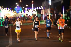BIB: 41102, 432, 0373, 47620
                            <button type="button" onclick="openModal(14296428)" class="btn btn-primary btn-sm float-right btn-popup" data-toggle="modal" data-target=".modal-high-quality">
                        <i class="fas fa-shopping-cart"></i> Add to Cart
                    </button>
                                            <button type="button" onclick="isThisMe(14296428, true)" class="btn btn-success btn-sm float-right btn-popup btn-isme hidden" data-toggle="tooltip" data-placement="bottom" title="นี่คือรูปของคุณใช่ไหม คลิกที่นี่เพื่อเอาเข้าอัลบั้ม">
                        <i class="fas fa-plus"></i> Add to album
                    </button>
                    <button type="button" onclick="isThisMe(14296428, false)" class="btn btn-warning btn-sm float-right btn-popup btn-isnotme hidden">
                        <i class="fas fa-ban"></i> Remove from album
                    </button>