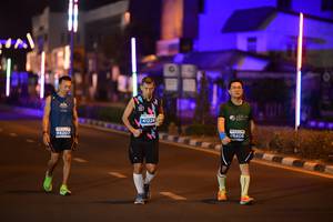 BIB: 41228, 46207, 68406
                            <button type="button" onclick="openModal(14335752)" class="btn btn-primary btn-sm float-right btn-popup" data-toggle="modal" data-target=".modal-high-quality">
                        <i class="fas fa-shopping-cart"></i> Add to Cart
                    </button>
                                            <button type="button" onclick="isThisMe(14335752, true)" class="btn btn-success btn-sm float-right btn-popup btn-isme hidden" data-toggle="tooltip" data-placement="bottom" title="นี่คือรูปของคุณใช่ไหม คลิกที่นี่เพื่อเอาเข้าอัลบั้ม">
                        <i class="fas fa-plus"></i> Add to album
                    </button>
                    <button type="button" onclick="isThisMe(14335752, false)" class="btn btn-warning btn-sm float-right btn-popup btn-isnotme hidden">
                        <i class="fas fa-ban"></i> Remove from album
                    </button>