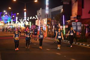 BIB: 47544, 47633
                            <button type="button" onclick="openModal(14344220)" class="btn btn-primary btn-sm float-right btn-popup" data-toggle="modal" data-target=".modal-high-quality">
                        <i class="fas fa-shopping-cart"></i> Add to Cart
                    </button>
                                            <button type="button" onclick="isThisMe(14344220, true)" class="btn btn-success btn-sm float-right btn-popup btn-isme hidden" data-toggle="tooltip" data-placement="bottom" title="นี่คือรูปของคุณใช่ไหม คลิกที่นี่เพื่อเอาเข้าอัลบั้ม">
                        <i class="fas fa-plus"></i> Add to album
                    </button>
                    <button type="button" onclick="isThisMe(14344220, false)" class="btn btn-warning btn-sm float-right btn-popup btn-isnotme hidden">
                        <i class="fas fa-ban"></i> Remove from album
                    </button>