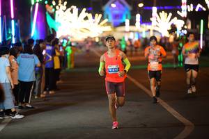 BIB: 41610
                            <button type="button" onclick="openModal(14000543)" class="btn btn-primary btn-sm float-right btn-popup" data-toggle="modal" data-target=".modal-high-quality">
                        <i class="fas fa-shopping-cart"></i> Add to Cart
                    </button>
                                            <button type="button" onclick="isThisMe(14000543, true)" class="btn btn-success btn-sm float-right btn-popup btn-isme hidden" data-toggle="tooltip" data-placement="bottom" title="นี่คือรูปของคุณใช่ไหม คลิกที่นี่เพื่อเอาเข้าอัลบั้ม">
                        <i class="fas fa-plus"></i> Add to album
                    </button>
                    <button type="button" onclick="isThisMe(14000543, false)" class="btn btn-warning btn-sm float-right btn-popup btn-isnotme hidden">
                        <i class="fas fa-ban"></i> Remove from album
                    </button>