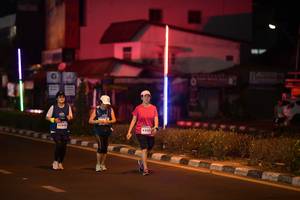 BIB: 42938, 430
                            <button type="button" onclick="openModal(14330295)" class="btn btn-primary btn-sm float-right btn-popup" data-toggle="modal" data-target=".modal-high-quality">
                        <i class="fas fa-shopping-cart"></i> Add to Cart
                    </button>
                                            <button type="button" onclick="isThisMe(14330295, true)" class="btn btn-success btn-sm float-right btn-popup btn-isme hidden" data-toggle="tooltip" data-placement="bottom" title="นี่คือรูปของคุณใช่ไหม คลิกที่นี่เพื่อเอาเข้าอัลบั้ม">
                        <i class="fas fa-plus"></i> Add to album
                    </button>
                    <button type="button" onclick="isThisMe(14330295, false)" class="btn btn-warning btn-sm float-right btn-popup btn-isnotme hidden">
                        <i class="fas fa-ban"></i> Remove from album
                    </button>